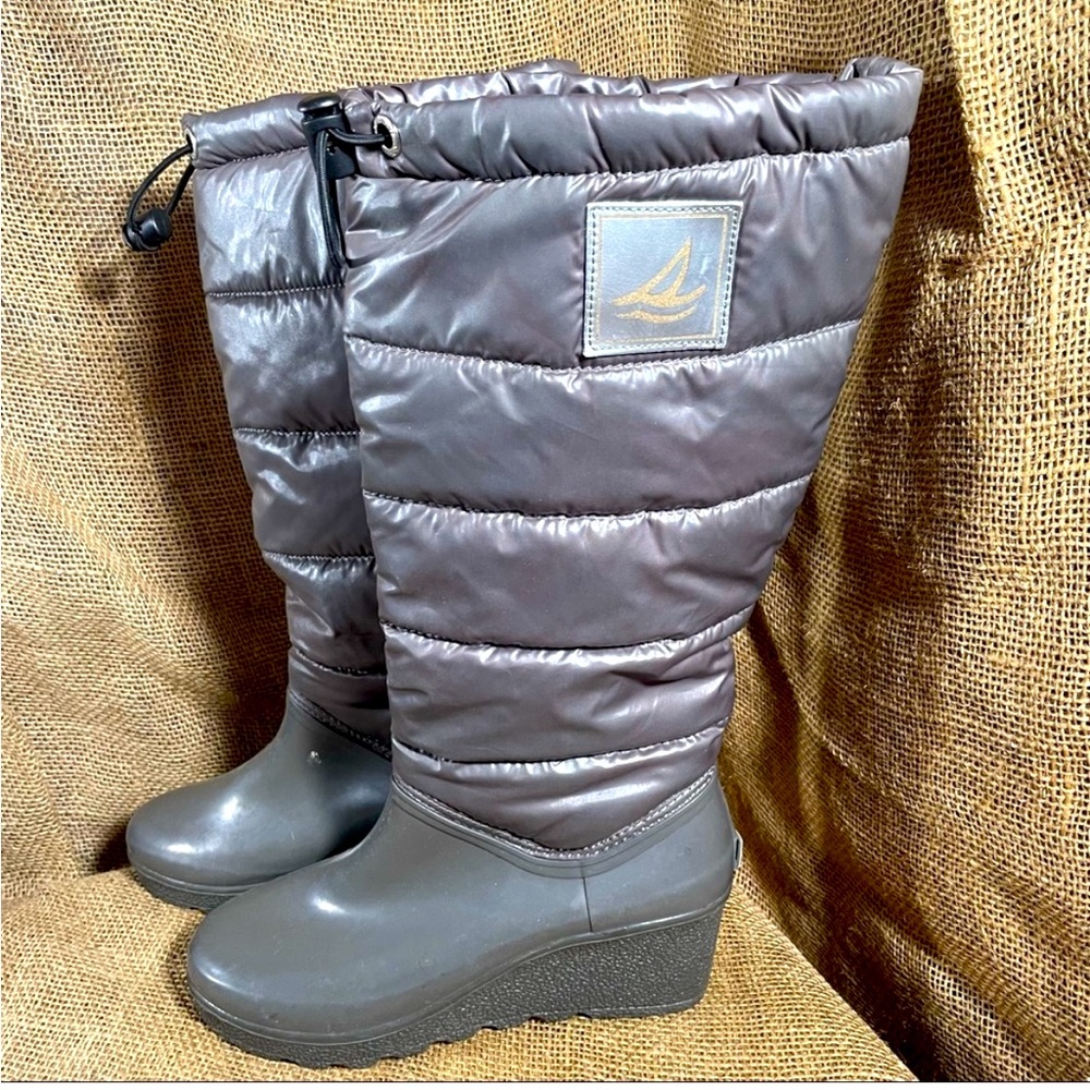 👢🌨️Sperry Tall Insulated Quilted Wedge Rain Snow boot